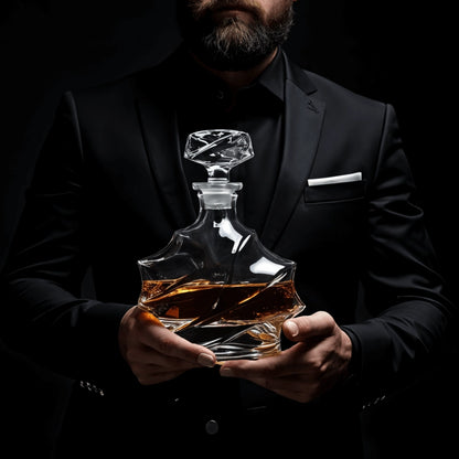 Facetgeslepen, op Japan geïnspireerde kristallen whiskyset