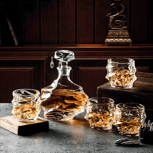 Crystal Whiskey Decanter Gift Set with 2 Matching Glasses